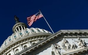 Сенатори США пропонують спрямувати заморожені активи РФ на зброю Україні