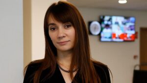 Франція депортує ексочільницю RT France за поширення роспропаганди