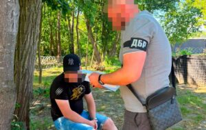 На Волині полковника прикордонзагону підозрюють у незаконних виплатах